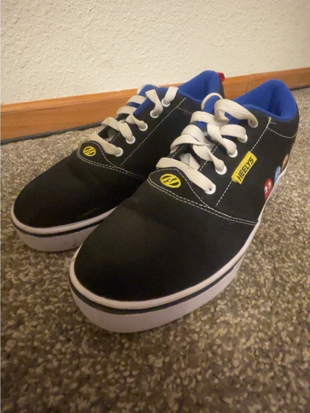 Heelys unisex Black Canvas Sneakers with Multicolor Pac-Man Ghosts